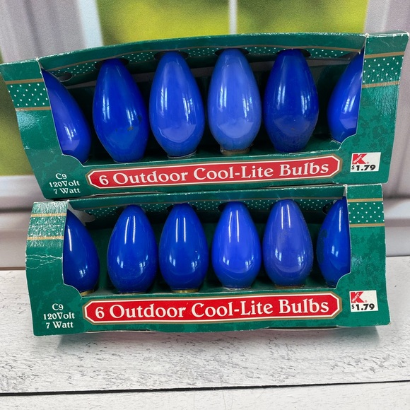 Kmart VTG Blue Christmas Light Bulbs 120 Volt  C9 1/4 Outdoor Cool lite 12 Bulbs - Picture 1 of 5